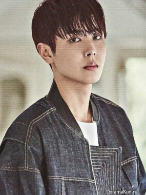 SF9