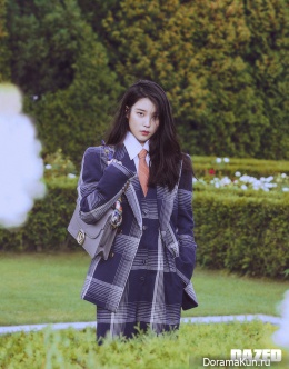 IU