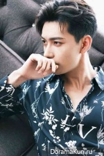 Oliver Chen