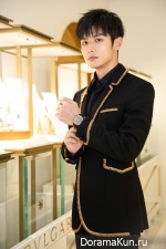 Zhao Yi Qin