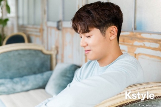 Kang Min Hyuk