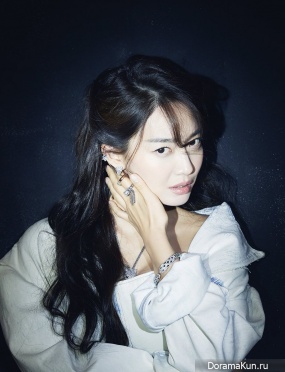 Shin Min Ah