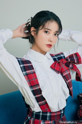IU
