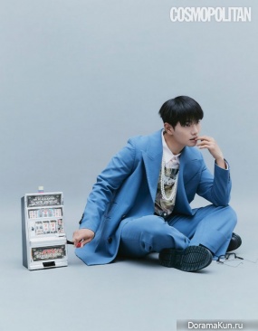 Lee Yi Kyung