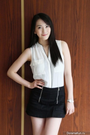 Kang Ji Young