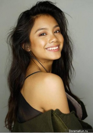 Ylona Garcia