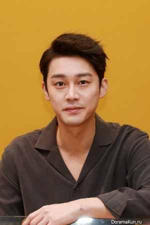 Sung Hyuk Sung Hyuk