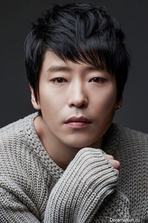 Uhm Ki Joon