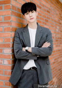 Jung Hyo Joon
