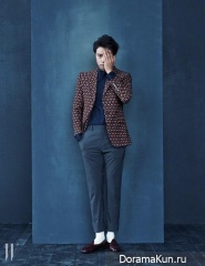 Chun Jung Myung для W Korea August 2015