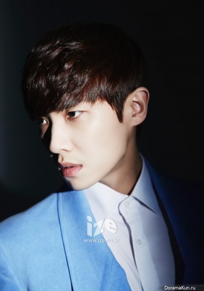 Lee Joon