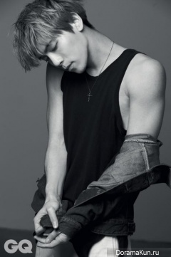 SHINee (Jonghyun) для GQ March 2015
