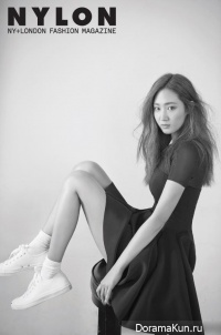 SNSD (Yuri) для Nylon December 2014