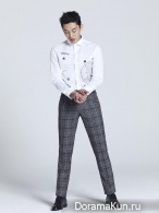 Yoo Ah In для The Class Fall 2014 CF