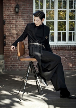 2AM's Jinwoon для Elle Girl Korea December 2011