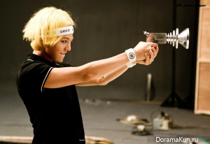 G-Dragon (Big Bang) для ONE OF KIND Photo Shoot