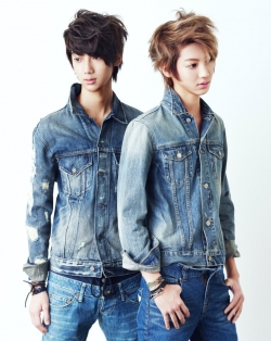 Boyfriend для Vogue Girl Korea 2012