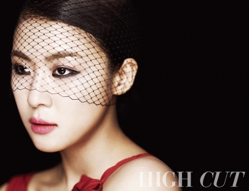 Ha Ji Won для High Cut’s Special Volume 2012
