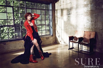 KARA (Jiyoung) для SURE November 2013 Extra