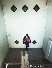Park Shi Hoo для W Korea 2012