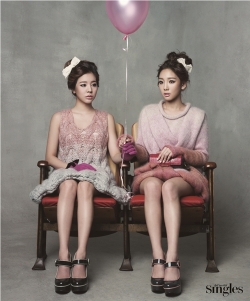 SNSD's Sunny, Taeyeon для Singles November 2011