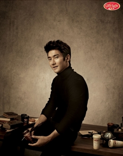 Super Junior's Choi Siwon для Caffé Latte 2012
