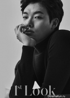 Ryu Jun Yeol для First Look 2015