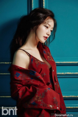 Song Ha Yoon для BNT International 2016