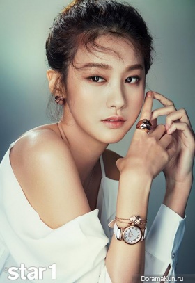 Yoo In Young для @Star1 March 2016