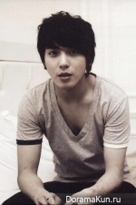 Jung Yong Hwa