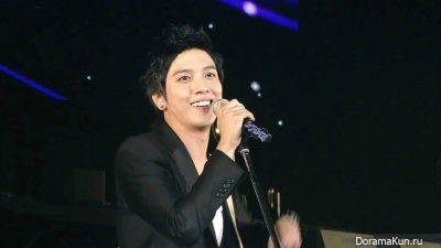 Jung Yong Hwa