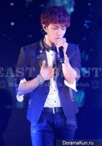 BEAST - We ZEPP TOUR 2012
