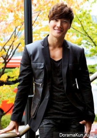 Interview with Kim Jong Kook