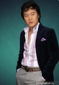 Moon Chun Shik