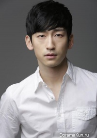Lee Doo Suk