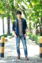 Sarm Noom Nuer Tong