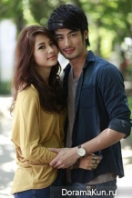 Sarm Noom Nuer Tong