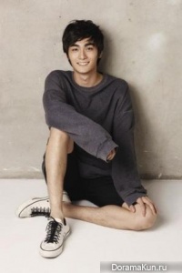 Jo Yoon Woo