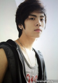 Интервью Kim Jonghyun ( SHINee) для KOOL (октябрь 2010)