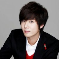 kим kю чжон из ss501 появился на концерте ким хенг чжуна перед уходом в армию